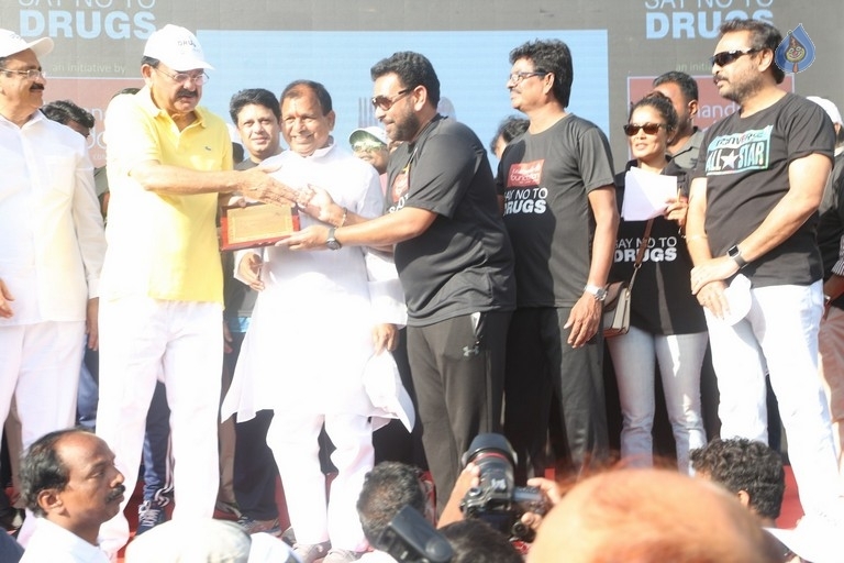 Anti Drug Walk Campaign at KBR Park - 48 / 122 photos