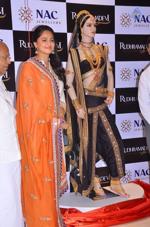 Anushka at NAC Rudhramadevi Jewellery Introduce - 38 / 42 photos