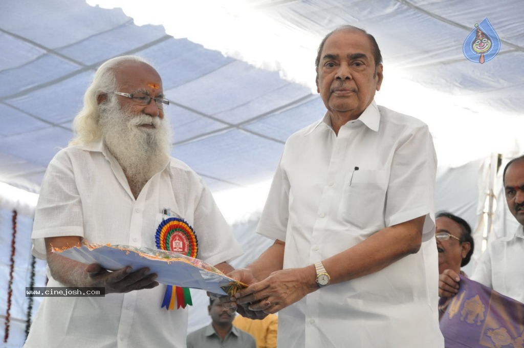 AP Cine Workers Chitrapuri Colony Inauguration - 12 / 290 photos