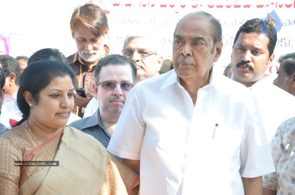 AP Cine Workers Chitrapuri Colony Inauguration - 99 / 290 photos