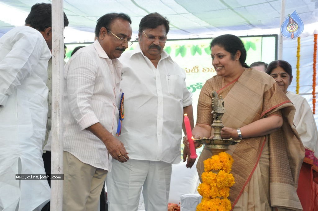 AP Cine Workers Chitrapuri Colony Inauguration - 194 / 290 photos