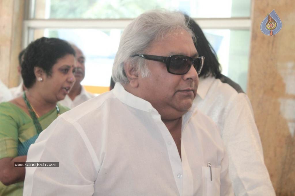 Arun Pandian Daughter Wedding n Reception  - 121 / 152 photos