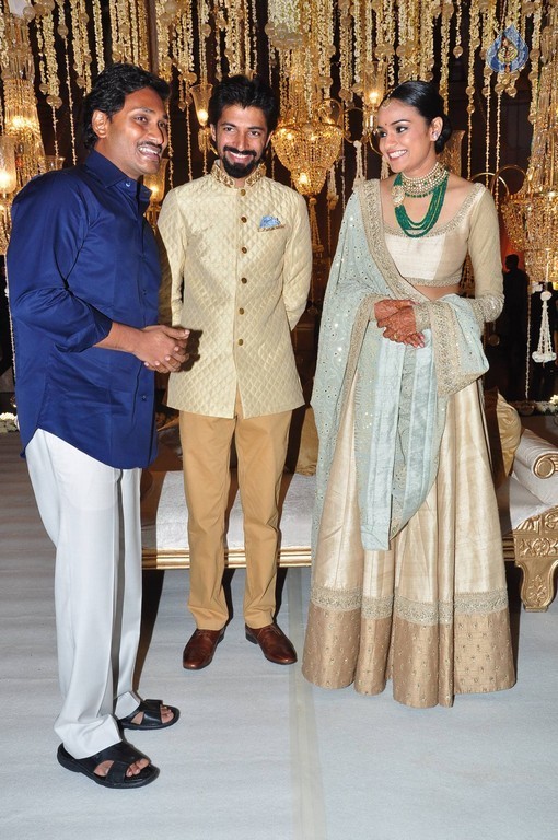 Aswini Dutt Daughter Wedding Reception 1 - 62 / 110 photos