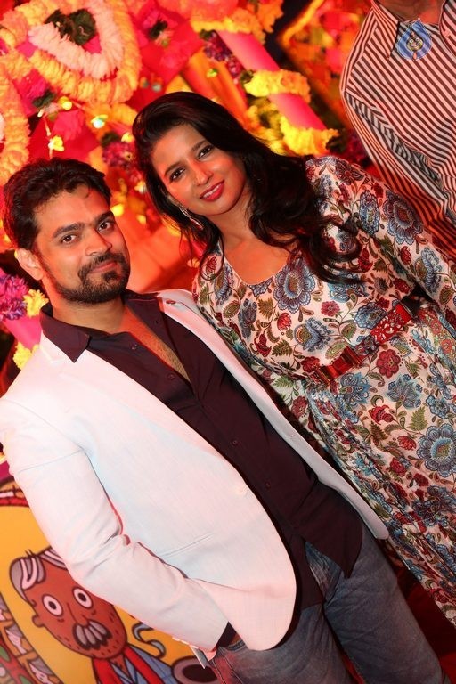 Avinash and Aayna Sufi Ceremony Photos - 33 / 81 photos