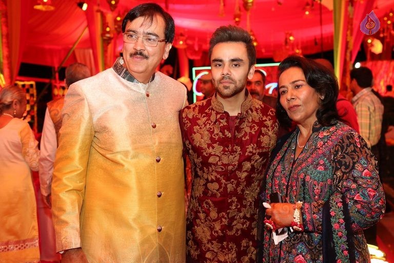 Avinash and Aayna Sufi Ceremony Photos - 41 / 81 photos