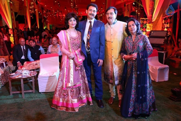 Avinash and Aayna Sufi Ceremony Photos - 60 / 81 photos