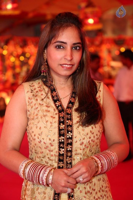 Avinash and Aayna Sufi Ceremony Photos - 73 / 81 photos