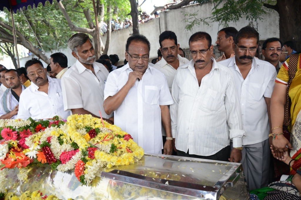 AVS Condolences Photos 01 - 66 / 214 photos