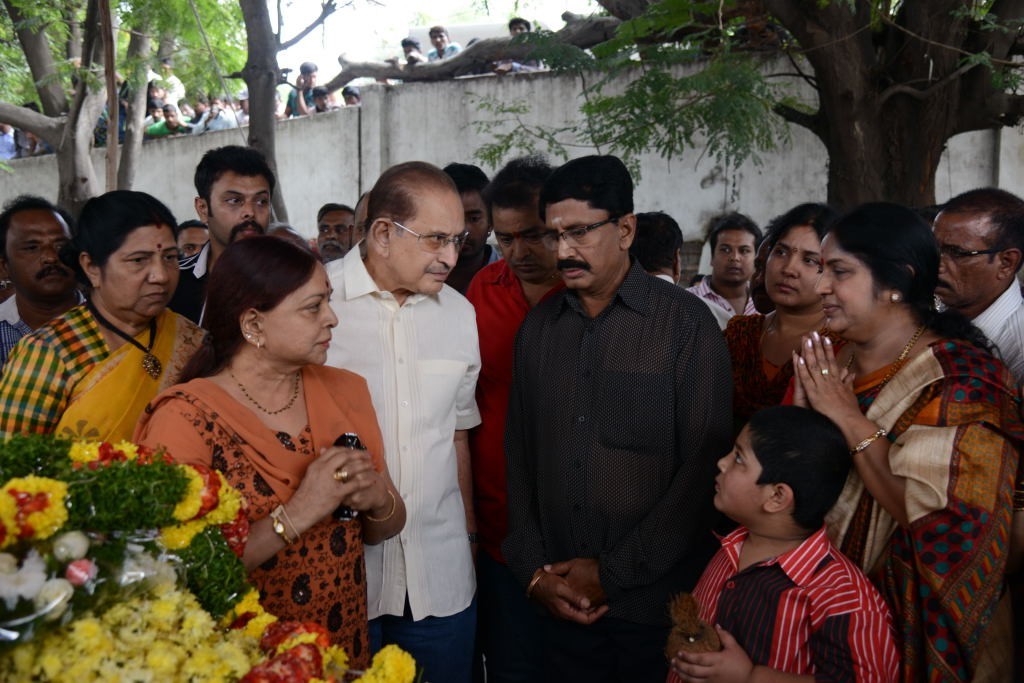 AVS Condolences Photos 01 - 100 / 214 photos