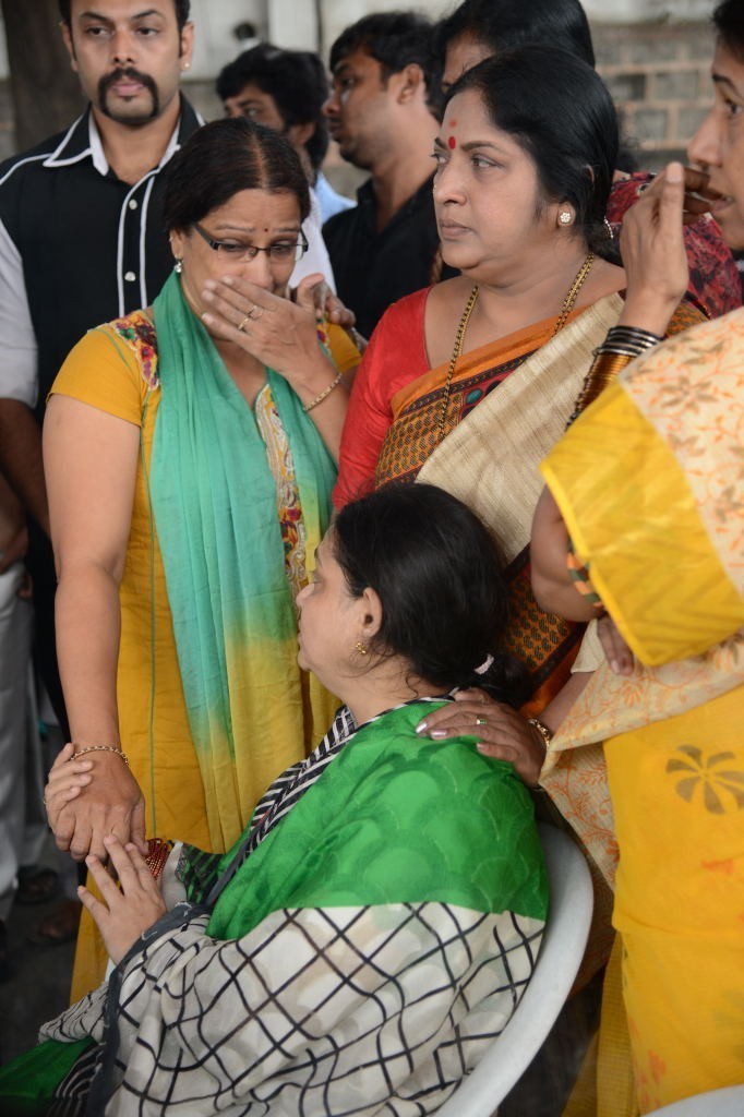 AVS Condolences Photos 01 - 102 / 214 photos