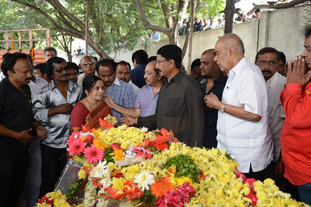 AVS Condolences Photos 01 - 103 / 214 photos