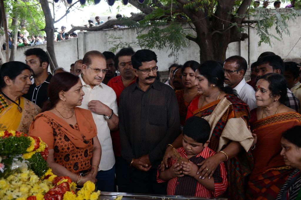 AVS Condolences Photos 01 - 104 / 214 photos