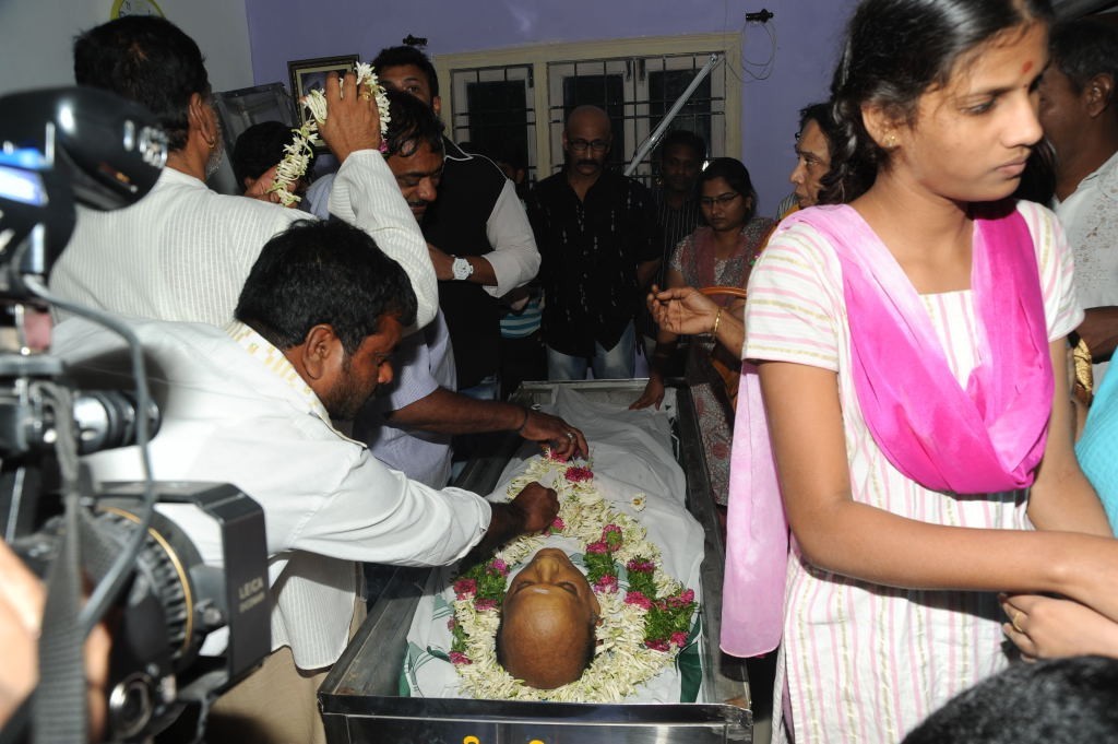 AVS Condolences Photos 01 - 112 / 214 photos