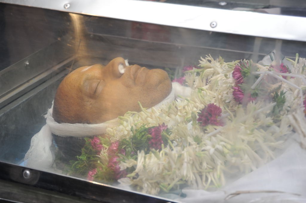 AVS Condolences Photos 01 - 118 / 214 photos