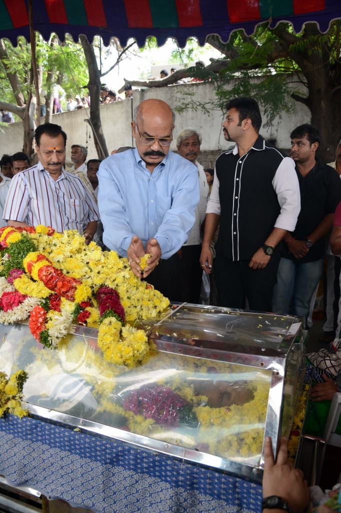 AVS Condolences Photos 01 - 123 / 214 photos