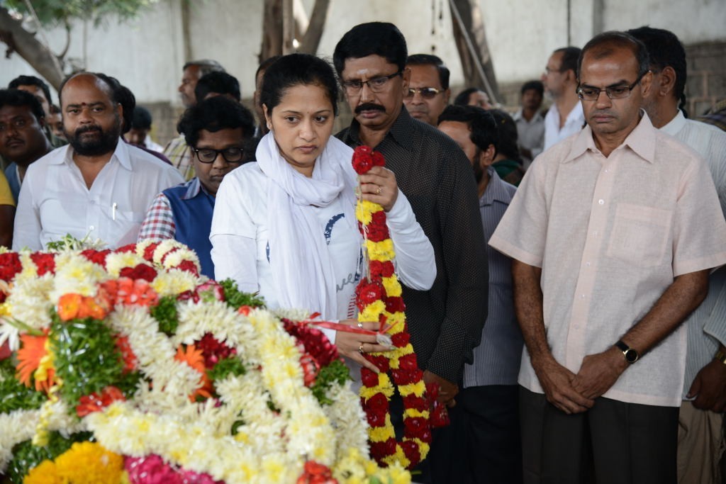 AVS Condolences Photos 01 - 132 / 214 photos