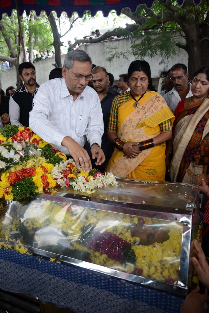 AVS Condolences Photos 01 - 150 / 214 photos