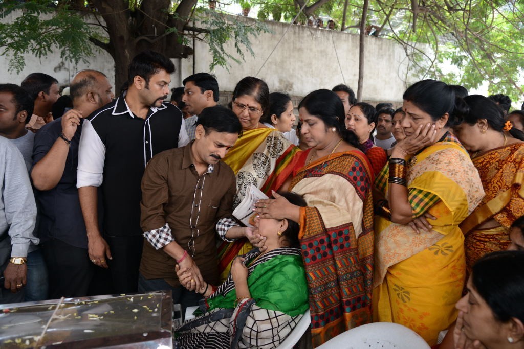 AVS Condolences Photos 01 - 151 / 214 photos