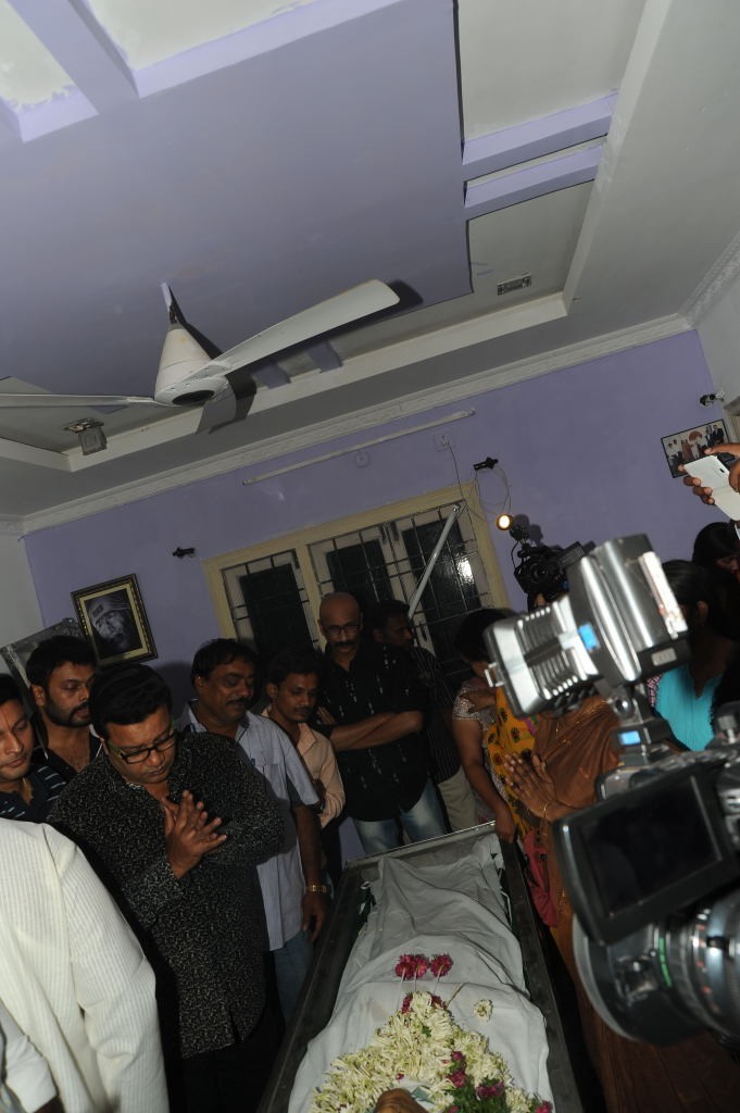 AVS Condolences Photos 01 - 173 / 214 photos