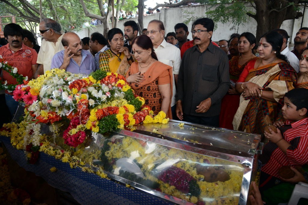 AVS Condolences Photos 01 - 178 / 214 photos