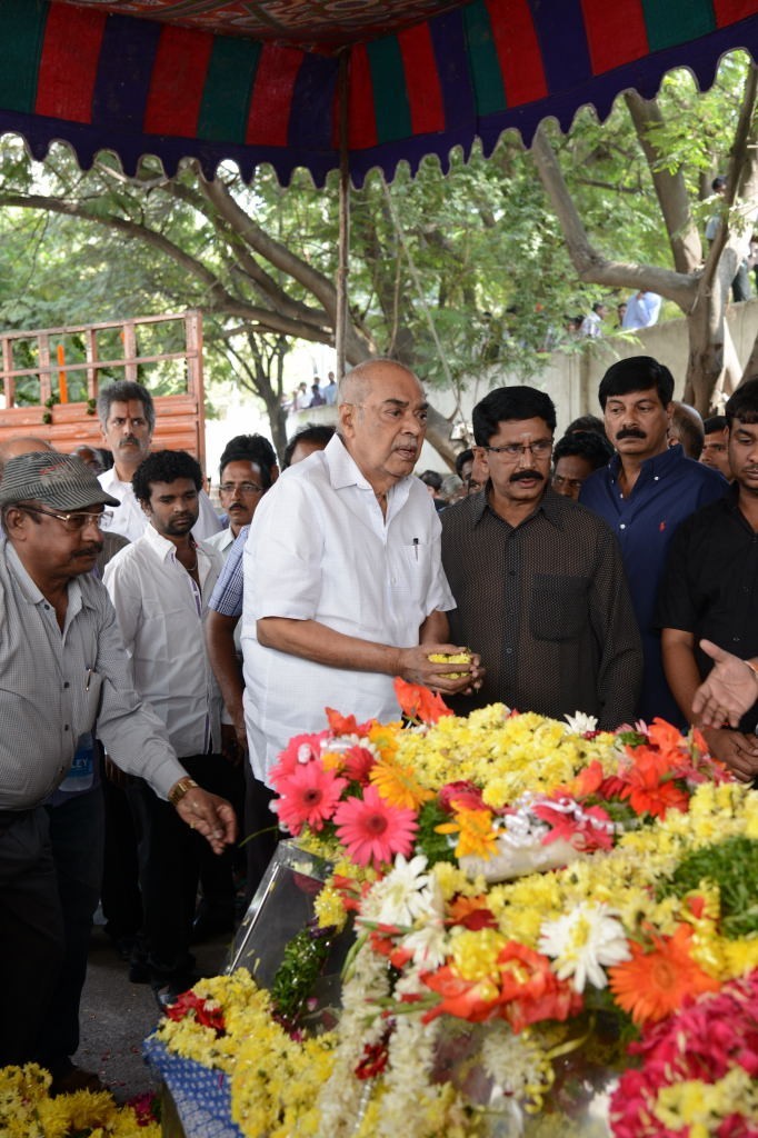 AVS Condolences Photos 01 - 186 / 214 photos