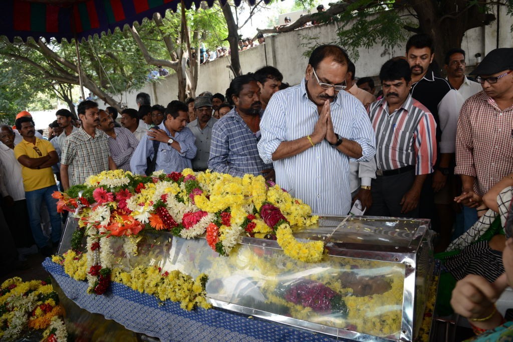 AVS Condolences Photos 01 - 188 / 214 photos