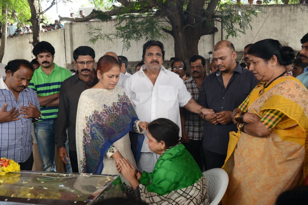 AVS Condolences Photos 02 - 2 / 214 photos