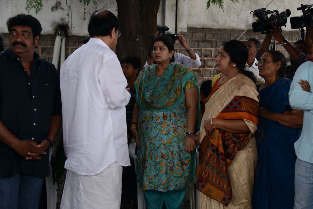 AVS Condolences Photos 02 - 9 / 214 photos