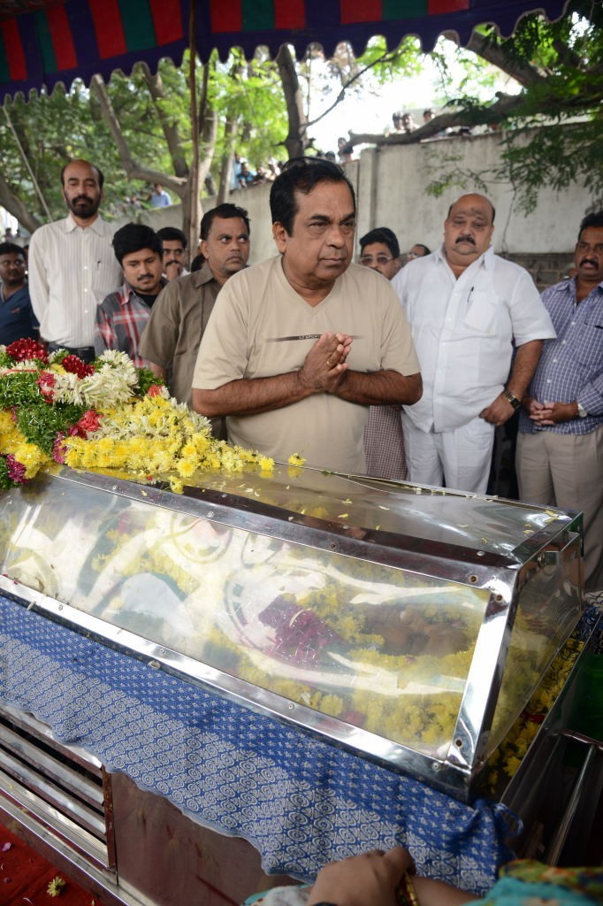 AVS Condolences Photos 02 - 27 / 214 photos