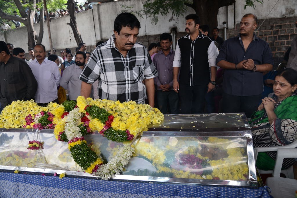 AVS Condolences Photos 02 - 31 / 214 photos