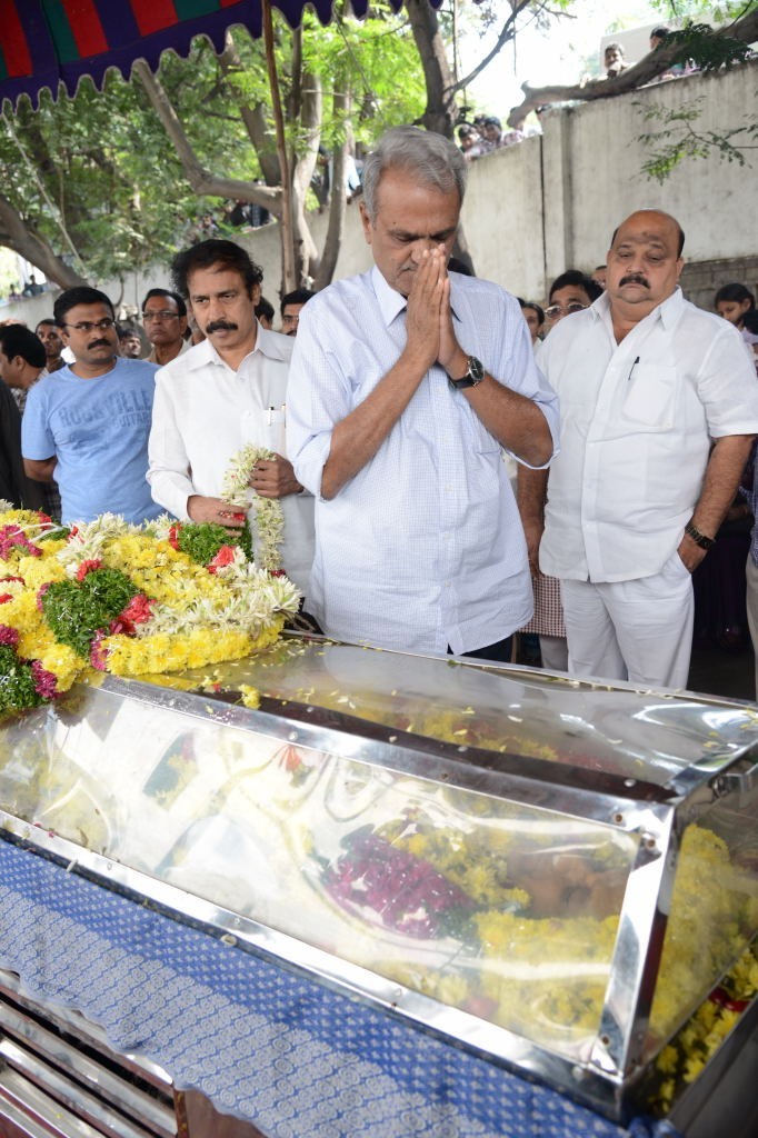 AVS Condolences Photos 02 - 37 / 214 photos