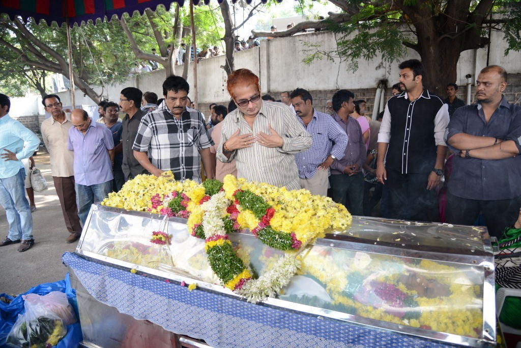 AVS Condolences Photos 02 - 49 / 214 photos