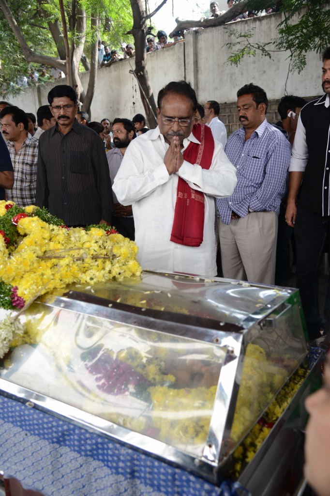 AVS Condolences Photos 02 - 54 / 214 photos