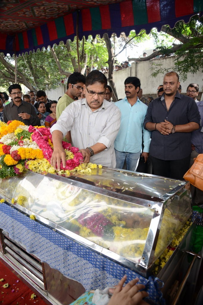 AVS Condolences Photos 02 - 55 / 214 photos