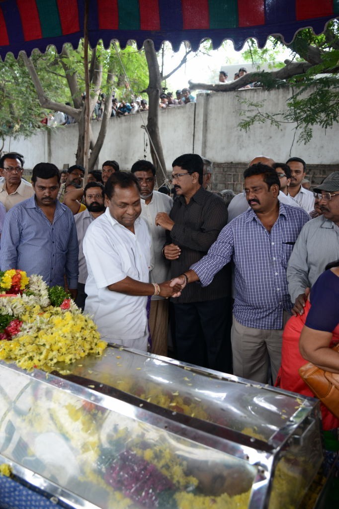 AVS Condolences Photos 02 - 61 / 214 photos