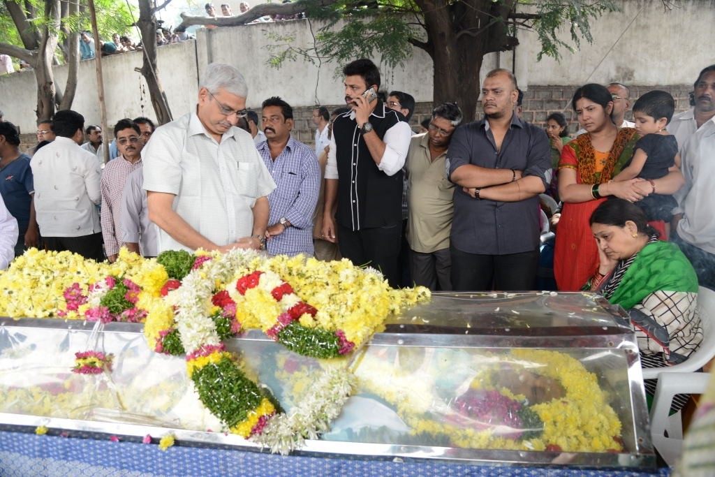 AVS Condolences Photos 02 - 63 / 214 photos