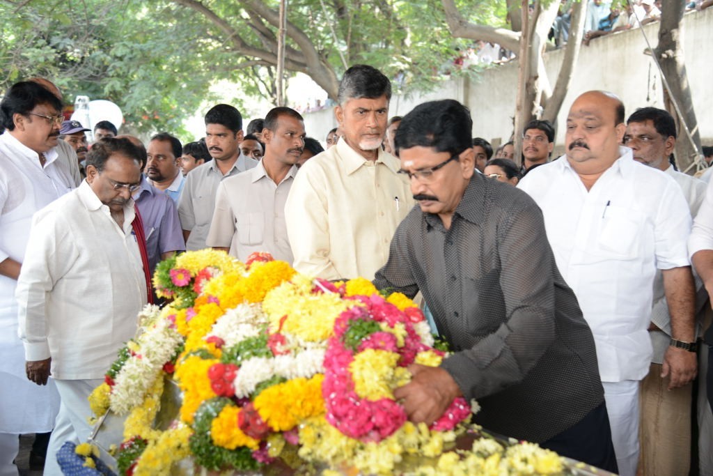 AVS Condolences Photos 02 - 67 / 214 photos