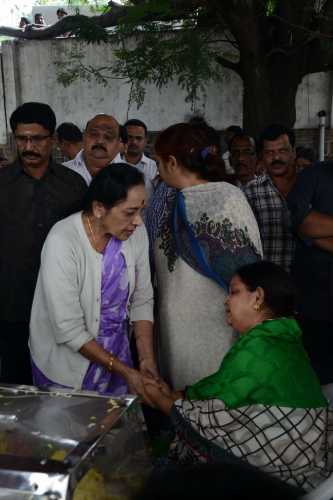 AVS Condolences Photos 02 - 69 / 214 photos