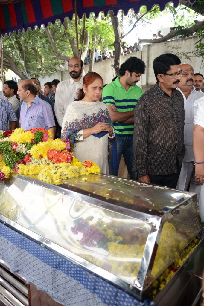 AVS Condolences Photos 02 - 73 / 214 photos