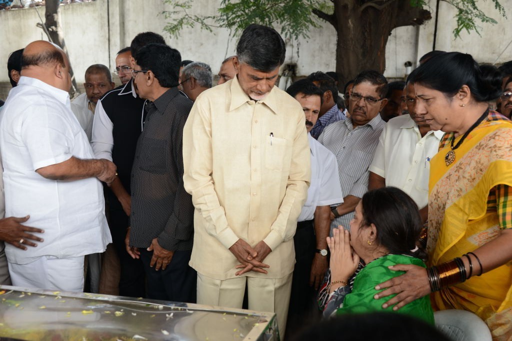 AVS Condolences Photos 02 - 86 / 214 photos