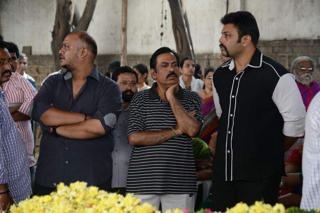 AVS Condolences Photos 02 - 124 / 214 photos