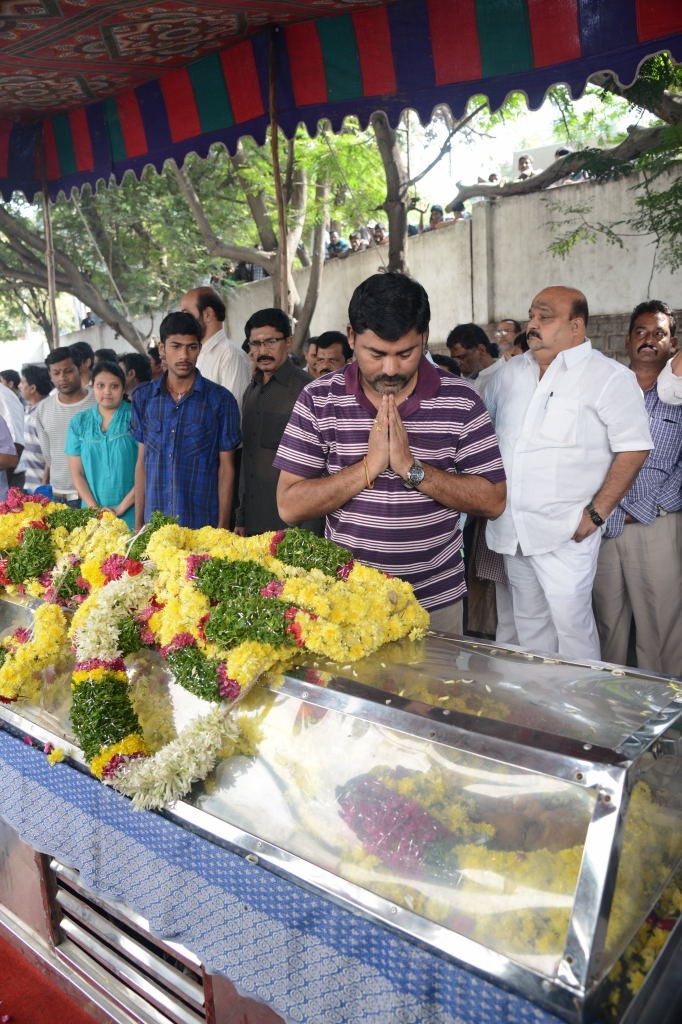 AVS Condolences Photos 02 - 133 / 214 photos