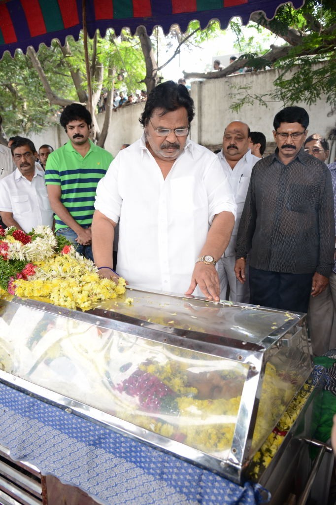 AVS Condolences Photos 02 - 149 / 214 photos