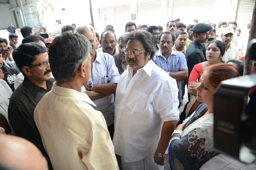 AVS Condolences Photos 02 - 155 / 214 photos