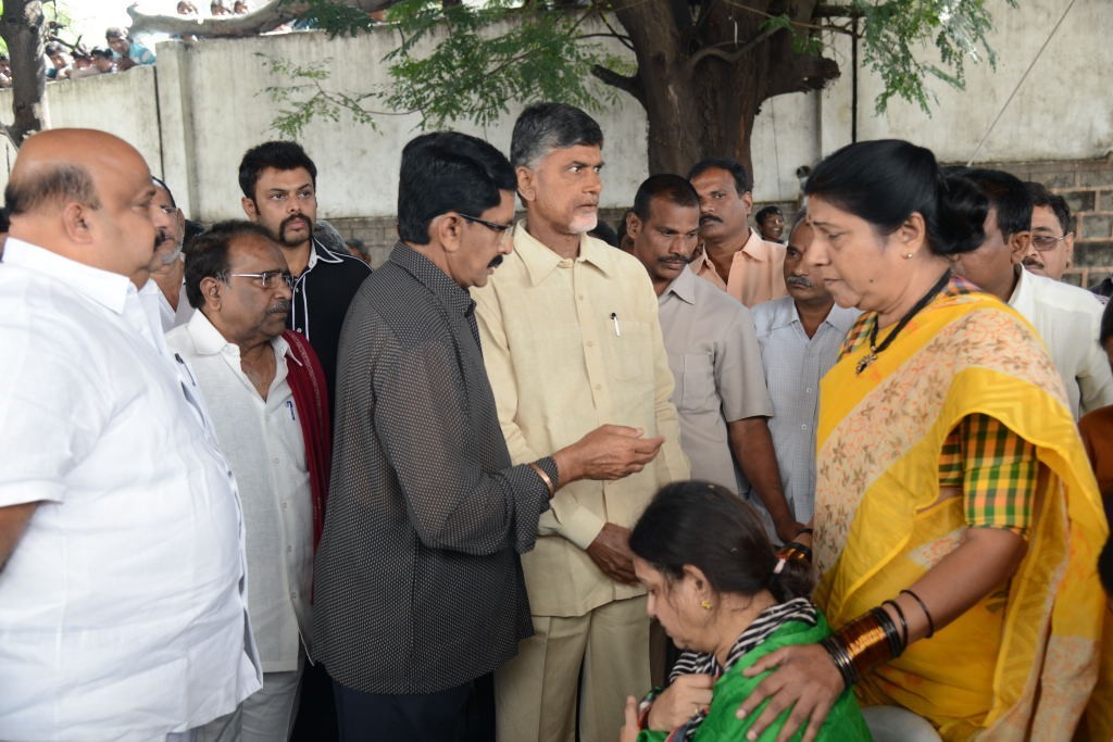 AVS Condolences Photos 02 - 167 / 214 photos