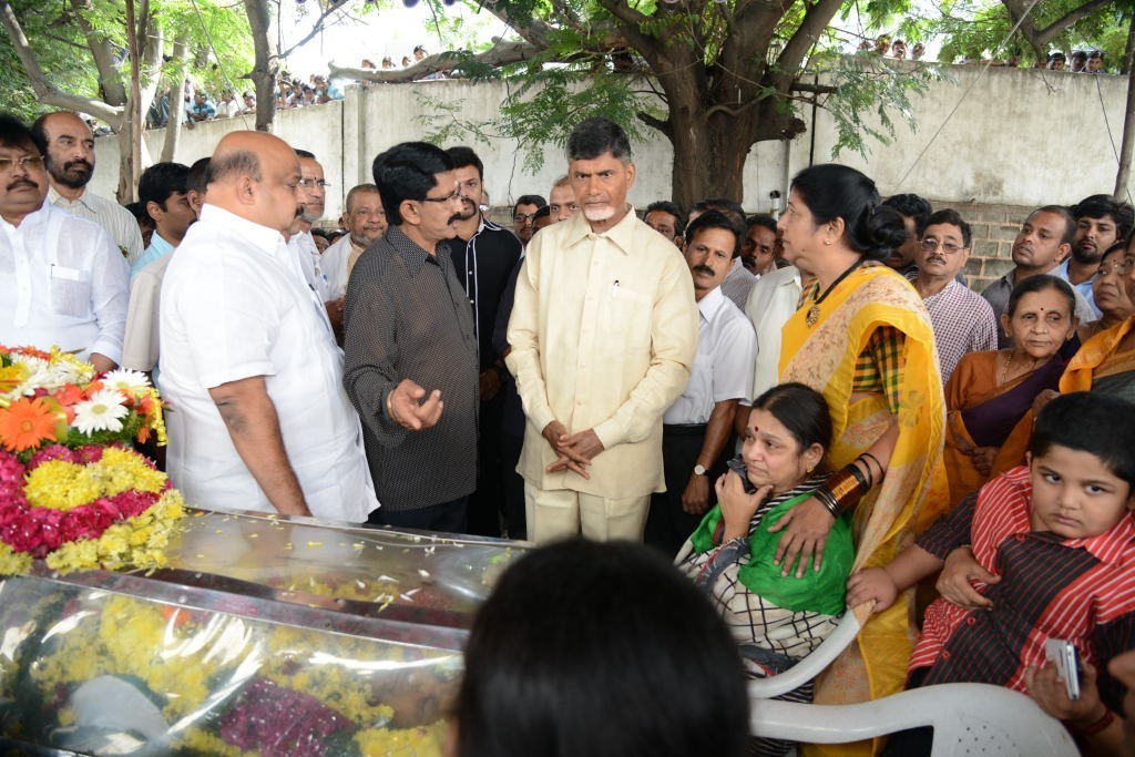 AVS Condolences Photos 02 - 169 / 214 photos