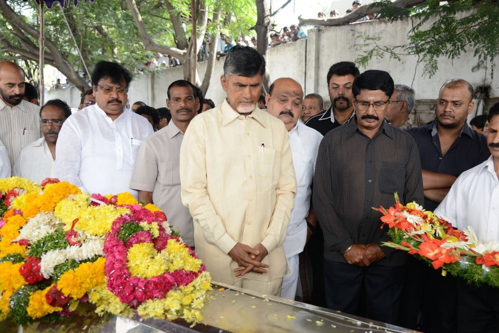 AVS Condolences Photos 02 - 178 / 214 photos