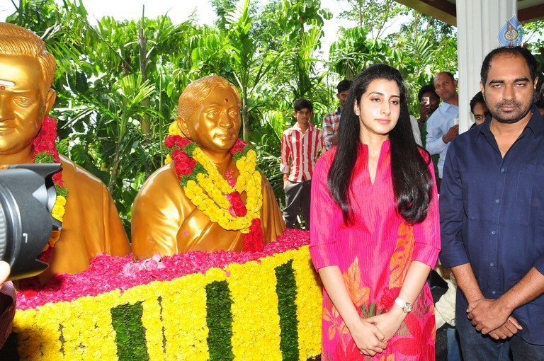 Balakrishna Birthday Celebrations at Basavatarakam Cancer Hospital - 17 / 52 photos