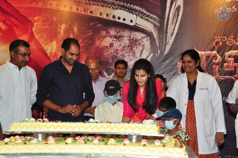 Balakrishna Birthday Celebrations at Basavatarakam Cancer Hospital - 37 / 52 photos