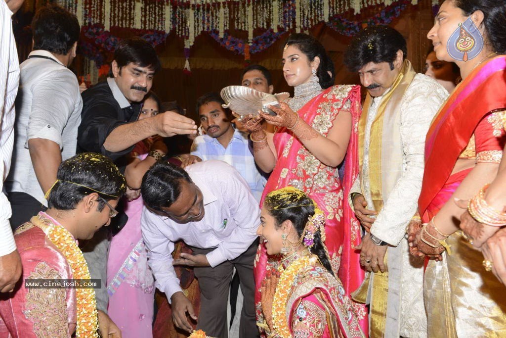 Balakrishna Daughter Tejaswini in Pallaki Photos - 38 / 172 photos